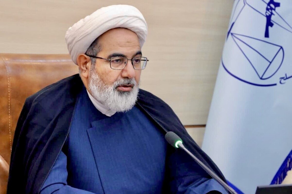 رئیس سازمان قضائی نیرو‌های مسلح با بیان اینکه رسیدگی به پرونده هواپیمای اوکراینی از همان ابتدا با جدیت در دستور کار مسئولان کشور قرار گرفت، گفت: هیأت‌های کارشناسی کشورمان تمام جوانب این حادثه را به دقت بررسی کردند.