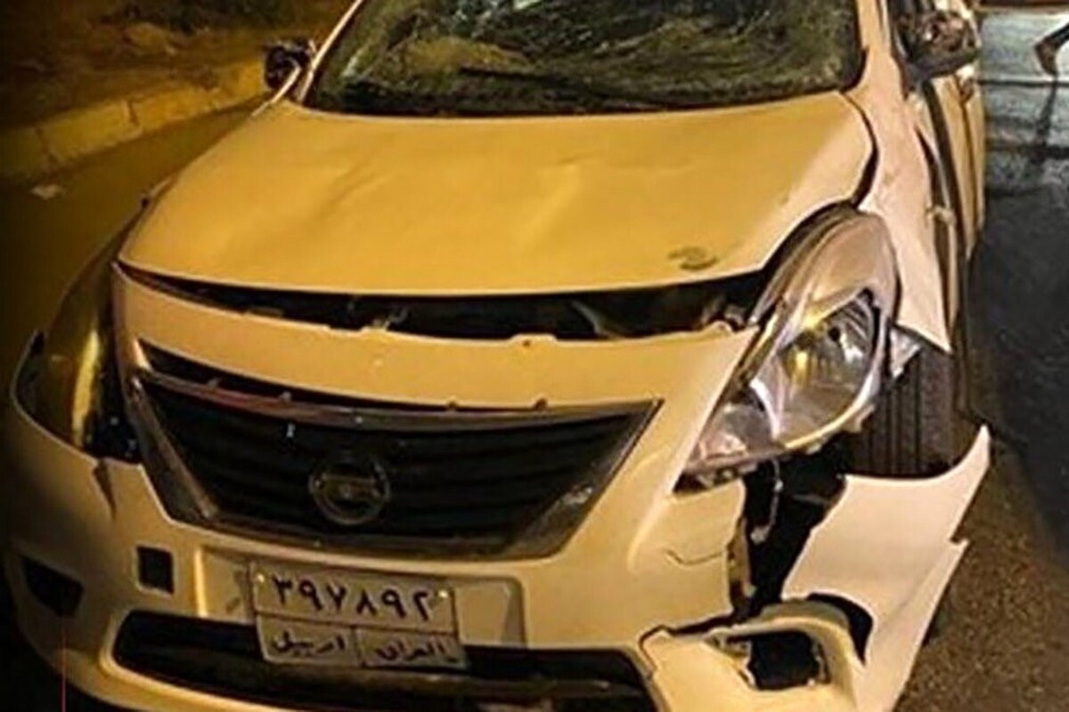 در سال ۲۰۰۳، ایالات متحده تصمیم گرفت جلوی پیشرفت تحقیقاتی و علمی عراق را بگیرد و کشور را به سال‌ها عقب براند. ایالات متحده ابتدا سعی کرد دانشمندان و اساتید عالی رتبه عراقی را با پیشنهاد‌های مالی مجبور به همکاری با پنتاگون کند. تعدادی از دانشمندان عراقی مجبور به کار در مراکز تحقیقاتی آمریکا شدند، اما اکثر آنها پیشنهاد خیانت را نپذیرفتند و پس از شکست این پروژه، موساد دست به ترور دسته جمعی دانشمندان عراقی زد؛ دقیقاً همان چیزی که در حال حاضر در سوریه در حال وقوع است.