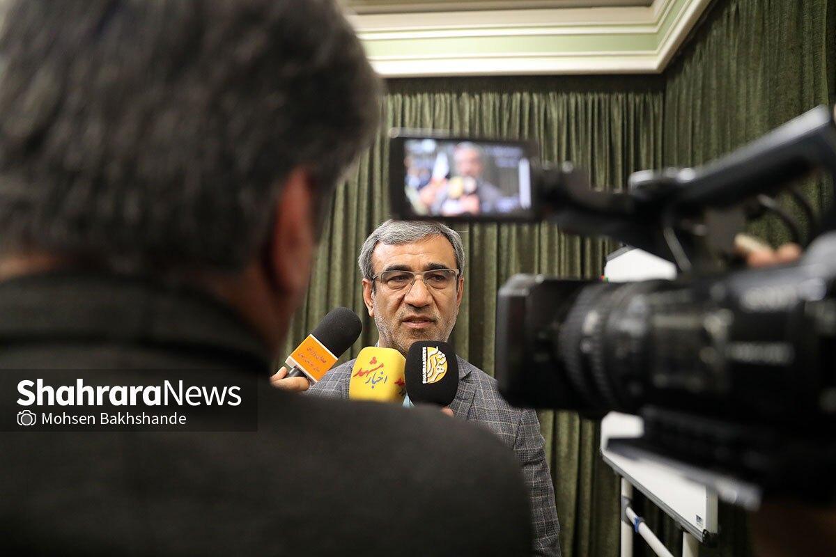 استاندار خراسان رضوی گفت: خواسته‌های جامعه ورزش استان را به وزیر و مدیران کشوری می‌رسانم، اما راهبری این خواسته ها، برعهده شورای عالی مدیران استان است.