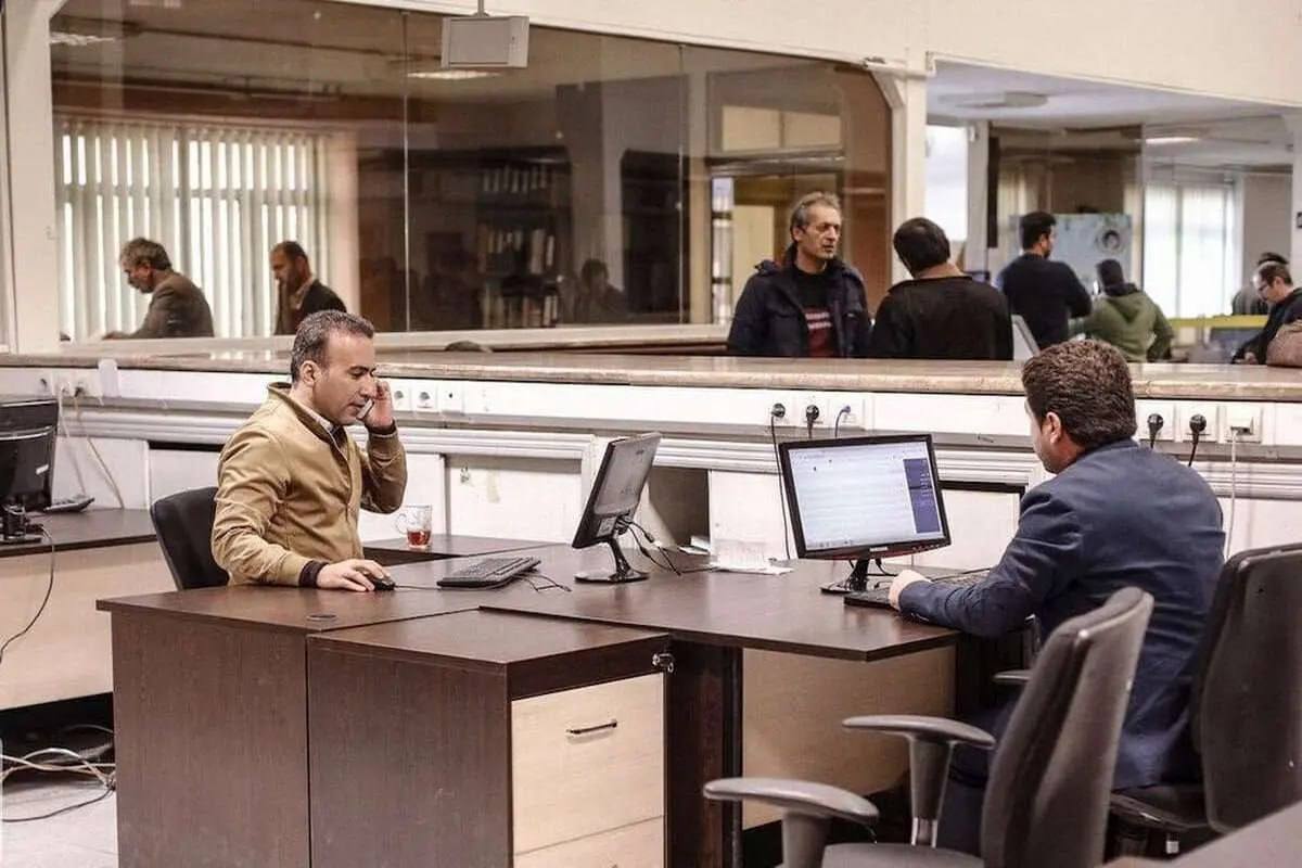 برای صرفه‌جویی در مصرف سوخت و کاهش ناترازی انرژی، روز شنبه، ۲۲ دی‌ماه، کلیه ادارات دولتی، مؤسسات عمومی، بانک‌ها، مدارس، دانشگاه‌ها و مراکز آموزش عالی در استان کردستان به استثنای مراکز امدادی، درمانی و خدماتی تعطیل خواهند بود.