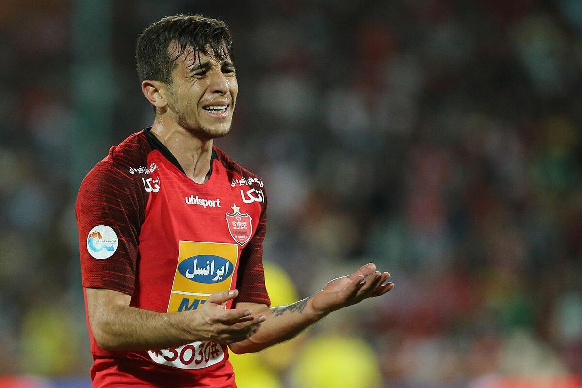 دو بازیکن اسمی پرسپولیس حاضر نیستند راهی خیبر شوند.
