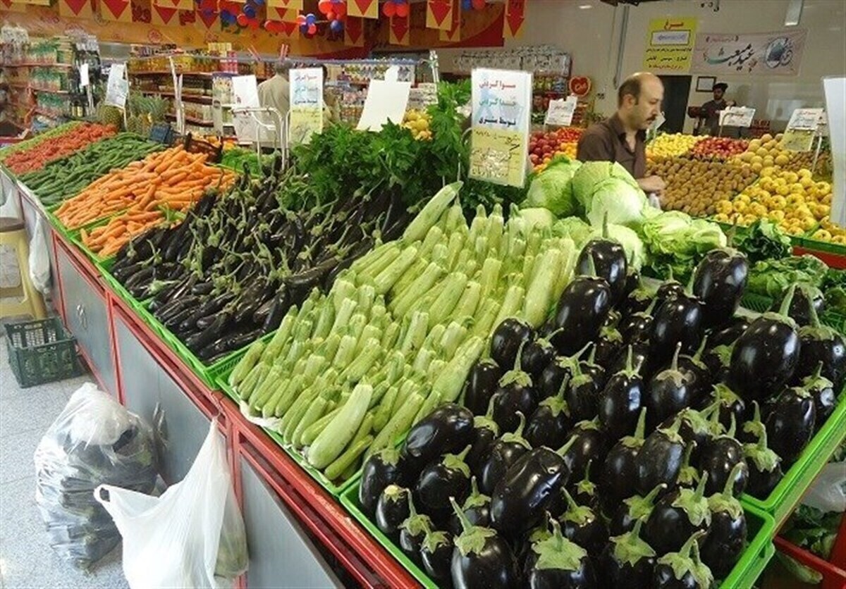 اتحادیه بارفروشان مشهد قیمت انواع میوه و صیفی جات در میادین تره بار مشهد به صورت عمده فروشی را اعلام کرد.