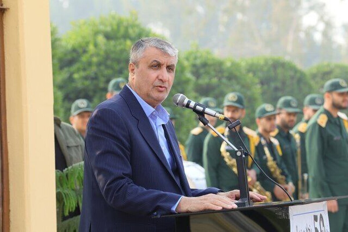 معاون رییس‌جمهور گفت: طبق برنامه‌ریزی‌های انجام شده تا پایان برنامه هفتم توسعه ظرفیت برق هسته‌ای را به سه هزار مگاوات افزایش خواهیم داد.
