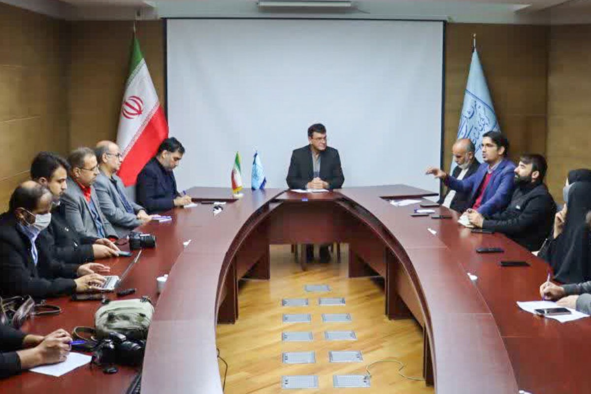 نشست هم اندیشی برگزاری دومین نمایشگاه مشترک ایران و افغانستان با عنوان «حس همسایگی»، با حضور جمعی از نمایندگان دستگاه‌های فرهنگی روز گذشته در موزه بزرگ خراسان برگزار شد.