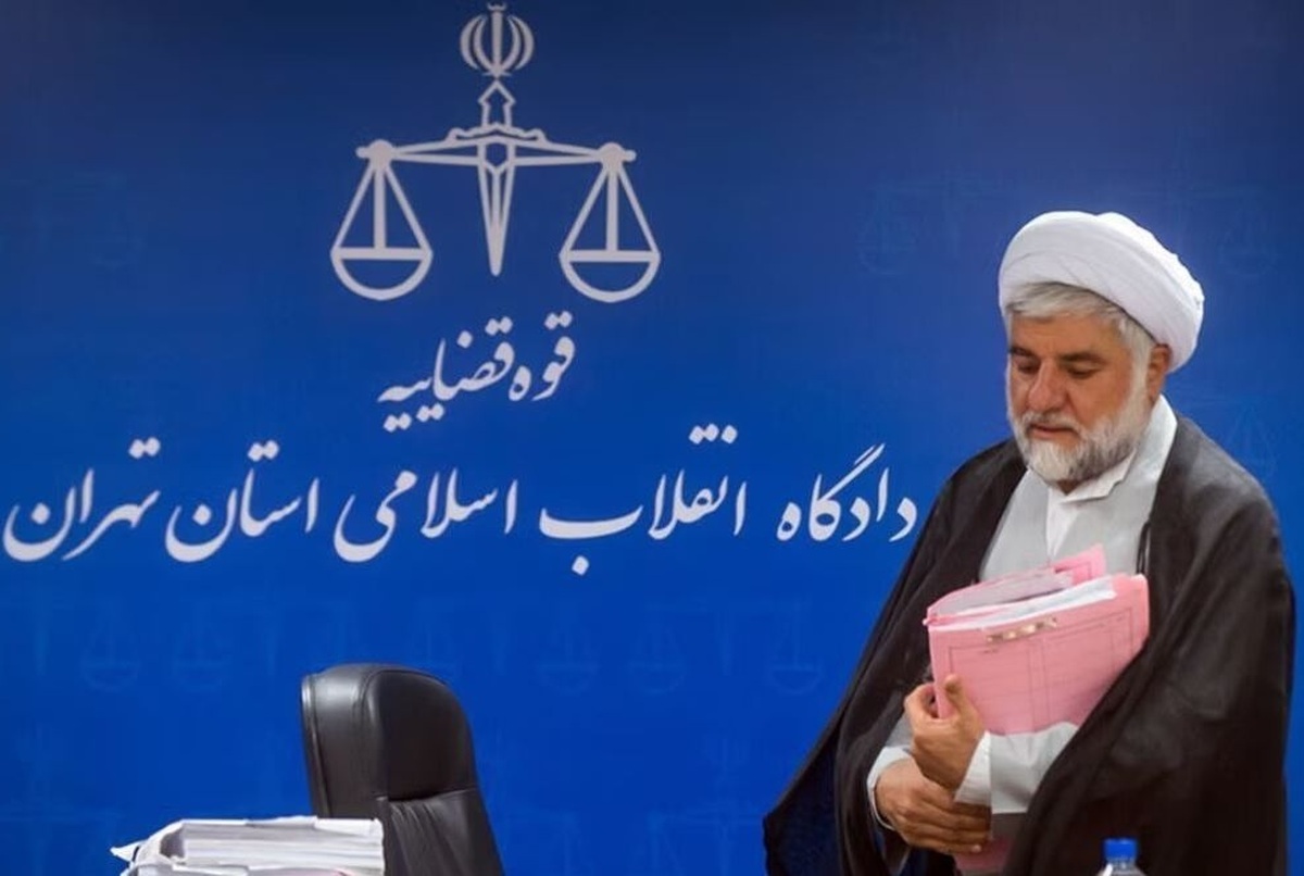 صبح امروز حجت‌الاسلام مقیسه و حجت‌الاسلام رازینی از قضات دیوان‌عالی کشور در حملۀ تروریستی به شهادت رسیدند.