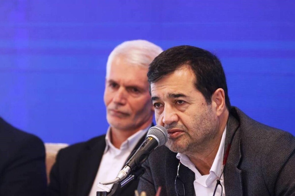 وزیر ورزش و جوانان گفت: ایه ورزش قهرمانی، ورزش همگانی است و این مساله بدون حضور آموزش و پرورش امکان‌پذیر نیست و دنبال این هستیم که یک روز ورزش در روزهای مدرسه داشته باشیم.