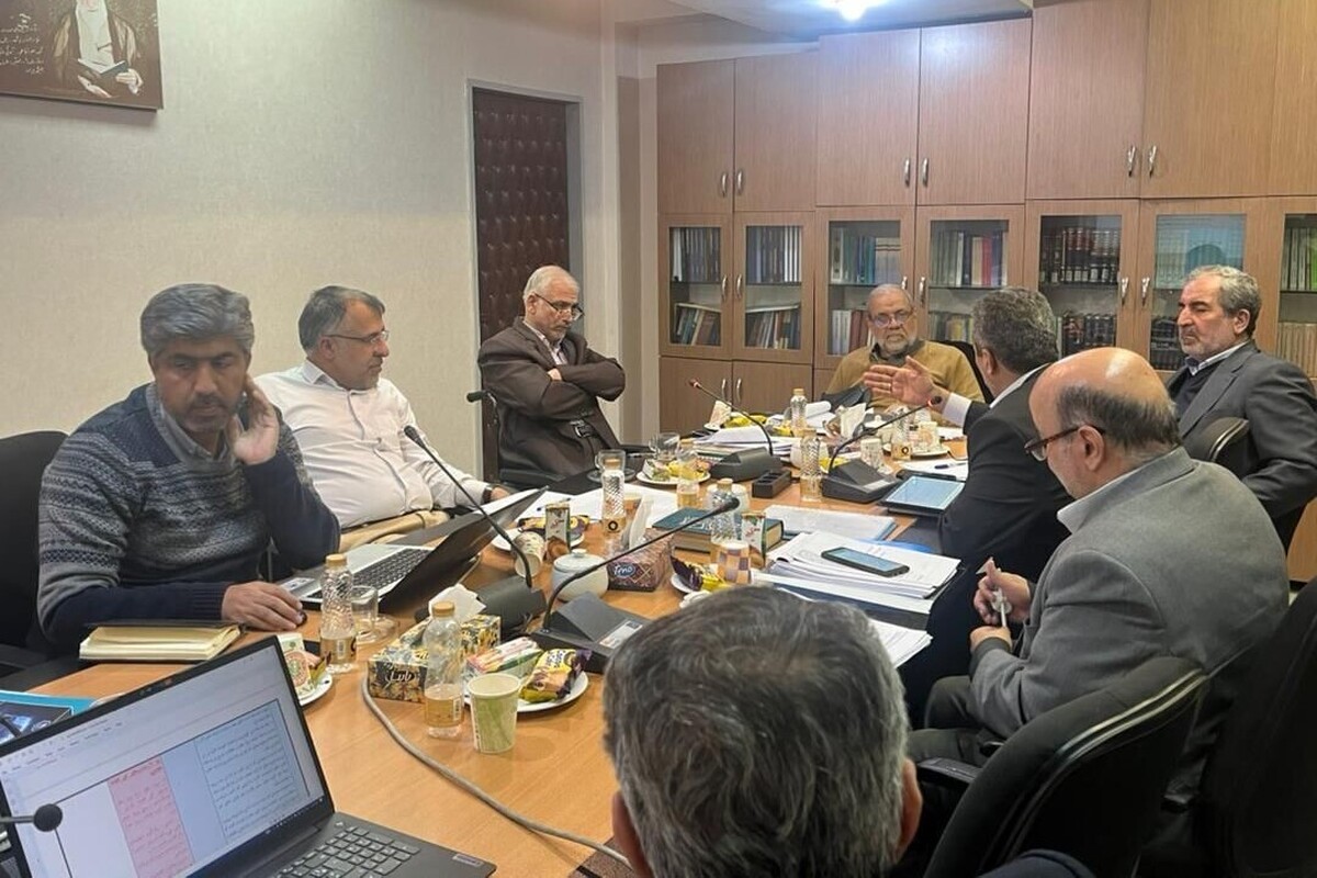 سخنگوی مجمع تشخیص مصلحت نظام از برگزاری جلسه کمیته‌های کمیسیون‌های تخصصی دبیرخانه مجمع با موضوع CFT و پالرمو خبر داد.