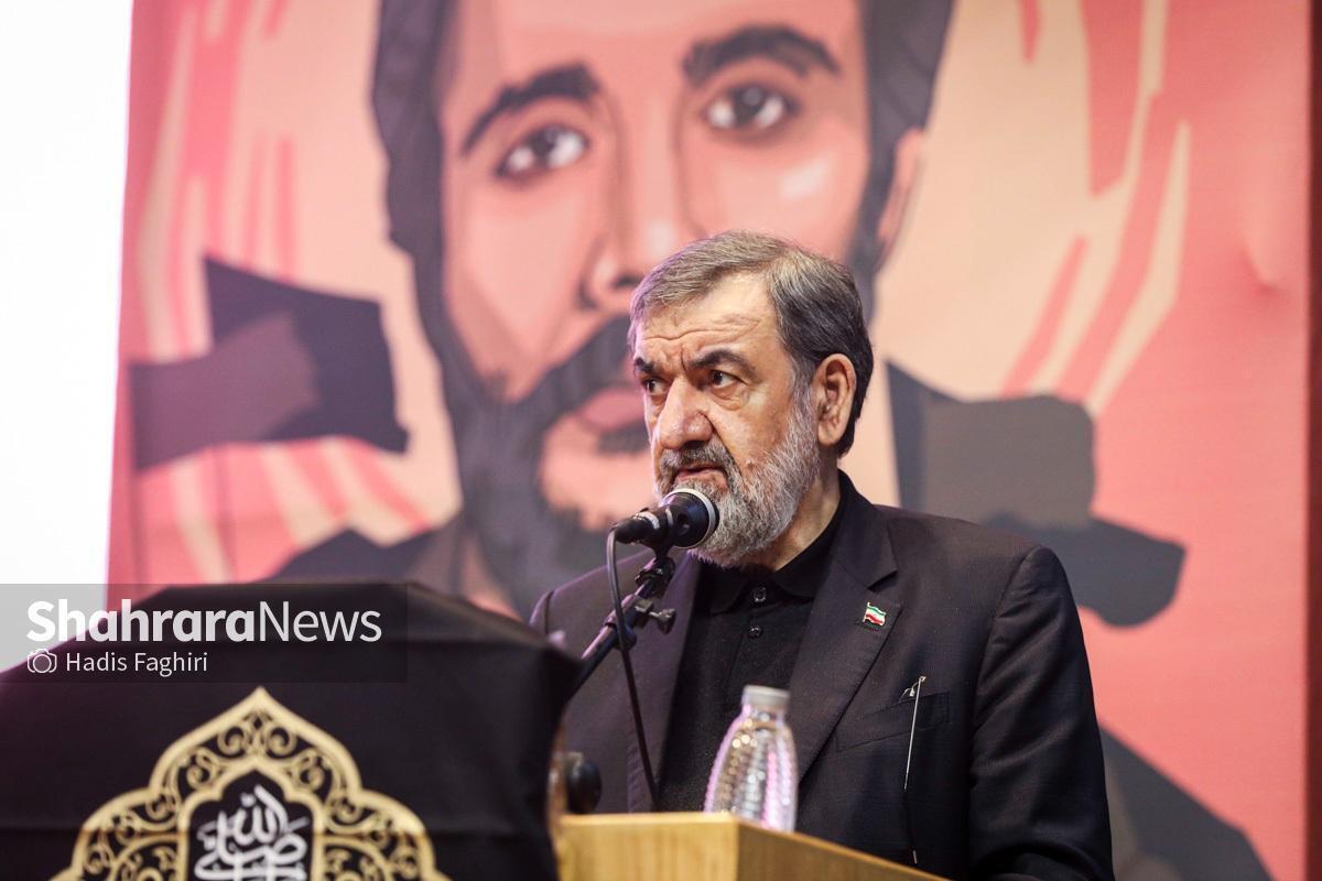 عضو مجمع تشخیص مصلحت نظام با اشاره به همزمانی ترور دو قاضی دیوان عالی کشور با نهایی‌سازی آتش‌بس در غزه گفت: این اقدامات نمی‌تواند عظمت این پیروزی‌ها را تحت‌الشعاع قرار دهد.