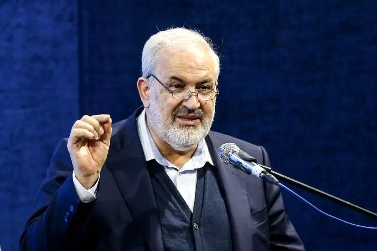 وزیر نیرو با اشاره به مشکل کسری گاز در برخی مناطق سردسیر کشور، افزود: این موضوع رفع و سال آینده وضعیت بهتر خواهد شد.