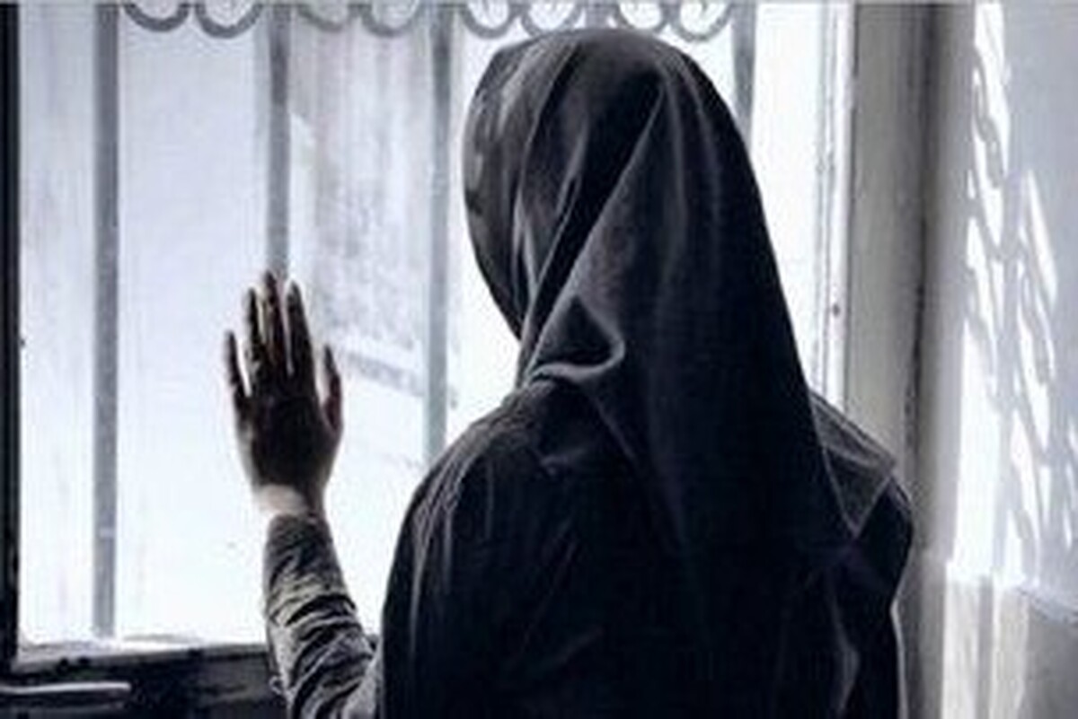 به گفته یک روانشناس، افسردگی بر کیفیت زندگی زناشویی و روابط موثر بین زوجین تاثیر بسیار مخربی می‌گذارد و ابتلا به افسردگی دلایل متعددی دارد.