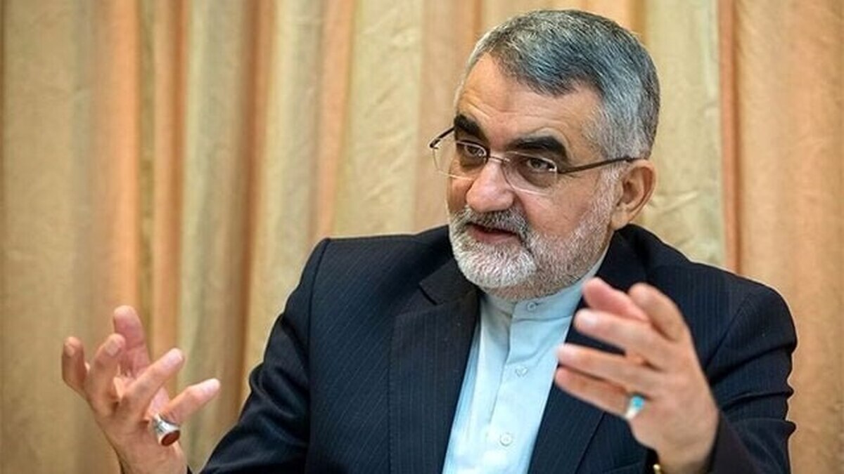 عضو کمیسیون امنیت ملی و سیاست خارجی مجلس شورای اسلامی گفت: در مقابل آمریکا تنها کشوری هستیم که در جغرافیای سیاسی دنیا توان مقابله داریم، عمل می‌کنیم، پایگاه آمریکایی را می‌زنیم و آمریکا هم دقیقا می‌داند و این عملیات وعده صادق ۱ و ۲ هم این موضوع را نشان داد.