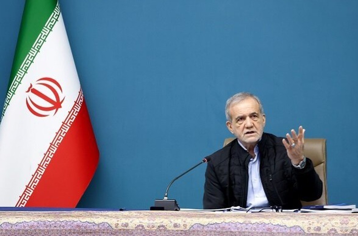 رئیس جمهور در نخستین جلسه شورای عالی فضایی در دولت چهاردهم، تدوین نقشه راهبردی عملیاتی و قابل اجرا برای صنعت فضایی کشور را از جمله نیاز‌های ضروری این صنعت برشمرد.