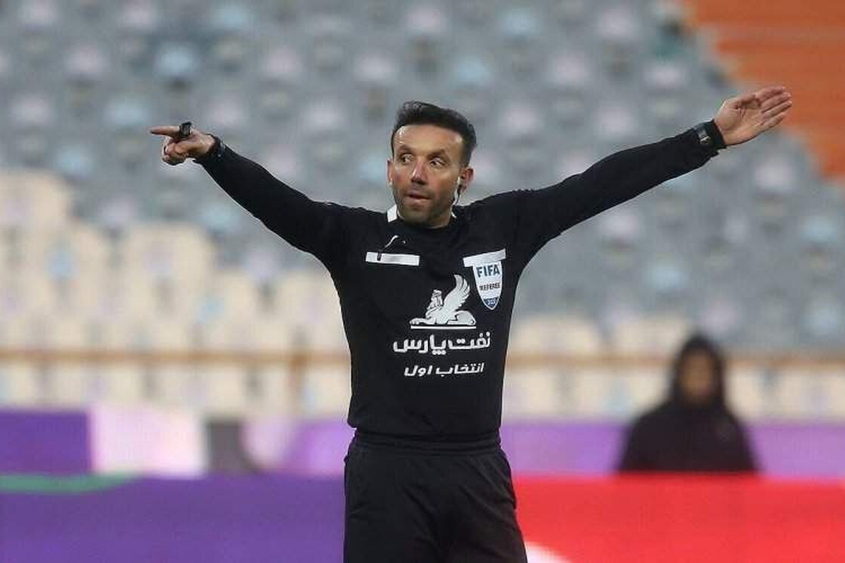 وحید کاظمی این هفته قضاوت دیدار حساس بین تیم‌های پرسپولیس و ملوان را برعهده خواهد داشت.