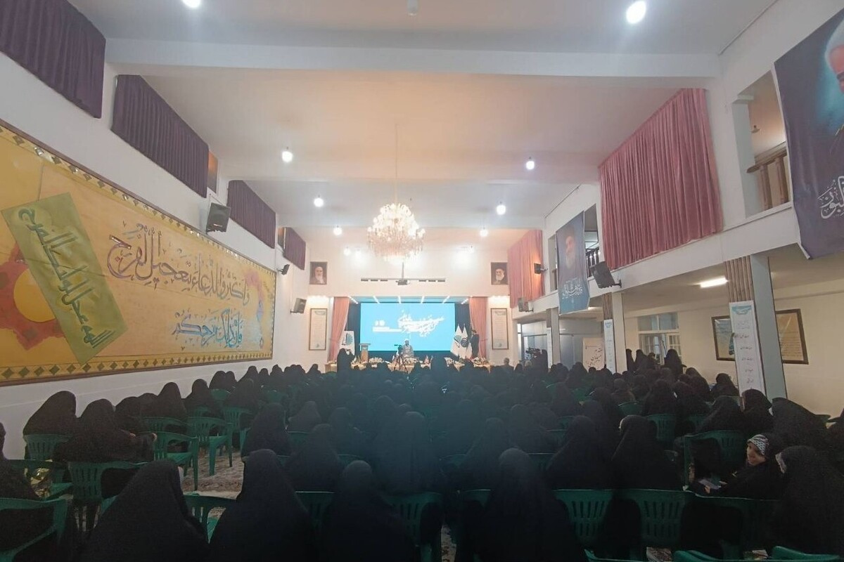 پیش نشست پانزدهمین همایش بانوان فاضله‌ی هم‌عصر استاد طا‌هایی با موضوع «زن و مقاومت» با محوریت «سیره مادر شهید حسن نصرالله» برگزار شد.