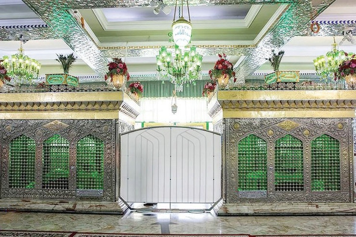 رئیس سازمان اوقاف در مراسم رونمایی از نرم‌افزار سلاله با بیان اینکه امامزادگان باید محل معادشناسی باشند بر در نظر گرفتن قطبیت فرهنگی بقاع در این جریان فرهنگی تاکید کرد.