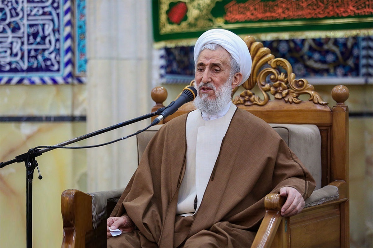 خطیب نماز جمعه تهران گفت: ۲۲ بهمن تجدید بیعت با امام زمان است و به حمدالله هر سال باشکوه‌تر از سال قبل برگزار می‌شود.