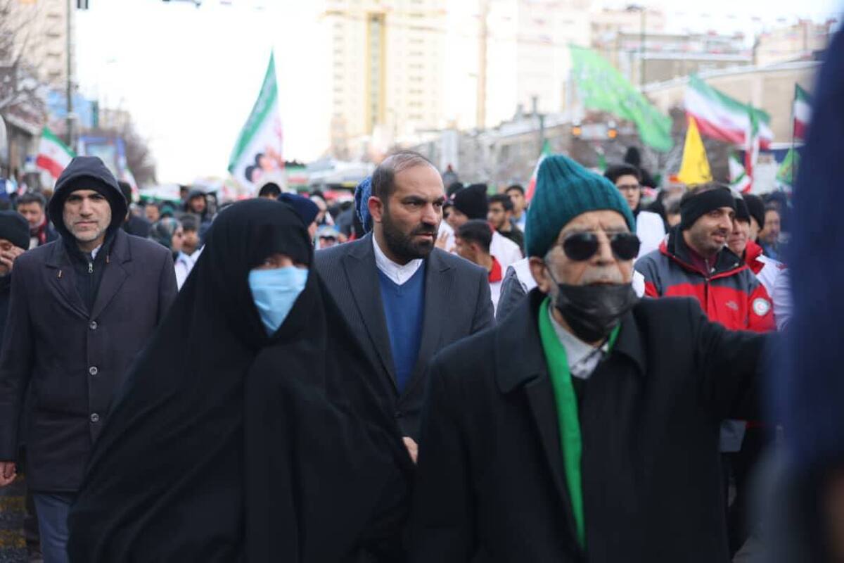 رئیس شورای اسلامی شهر مشهدمقدس در حاشیه راهپیمایی ۲۲بهمن ۱۴۰۳، گفت: این حضور پرشور مردم به ویژه جوانان و نوجوان، نشان‌دهنده دلبستگی آنان به انقلاب اسلامی است.