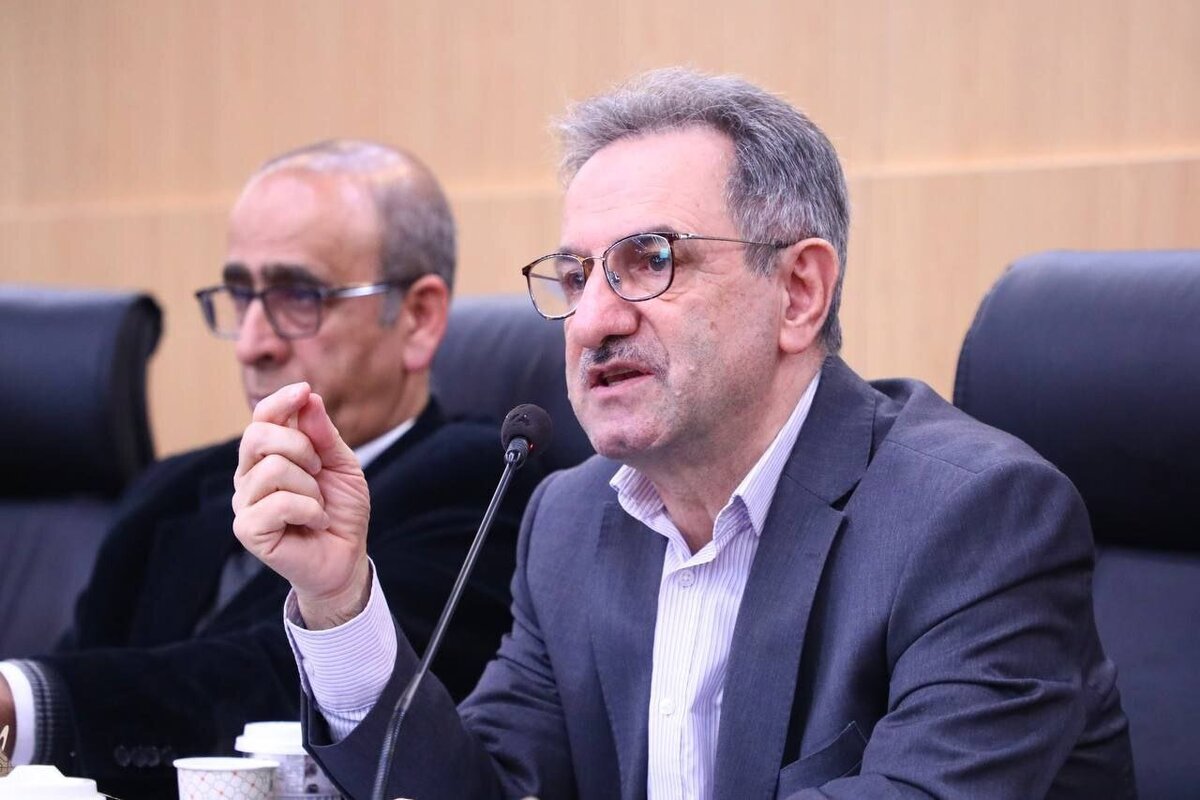 معاون گردشگری وزارت میراث فرهنگی، گردشگری و صنایع دستی گفت: لذا با توجه به نقش محوری شهرداری‌ها در زیباسازی و جذاب ساختن شهرها، این نهاد‌ها می‌تواند نقش بسزایی در جذب گردشگر ایفا کنند.