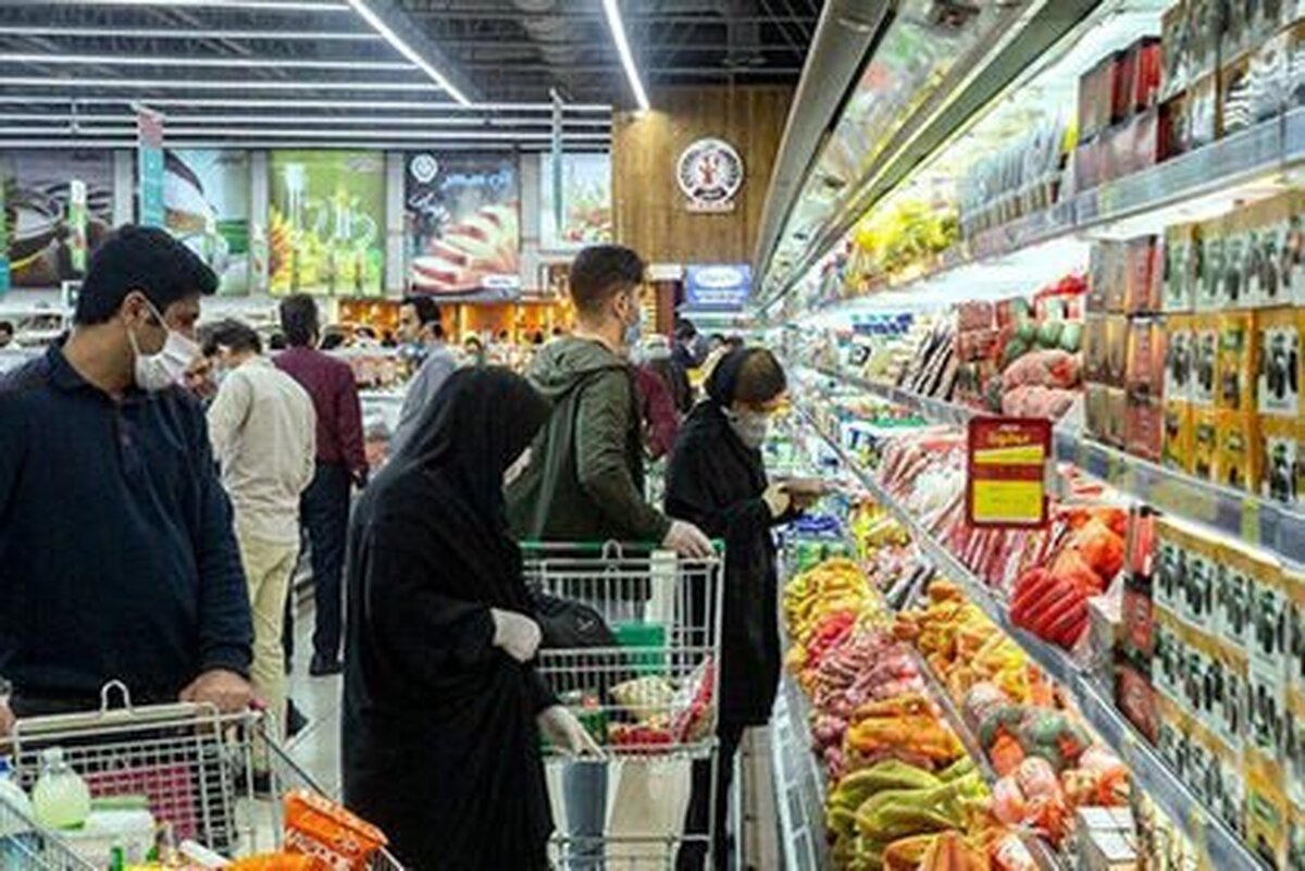 وزیر کار در جمع خبرنگاران درباره آخرین تلاش‌های وزارت کار برای حفظ بانک رفاه خبر داد  و گفت: تا قبل از شروع ماه مبارک رمضان یعنی تا ۱۰ اسفندماه نخستین کالابرگ به مردم ارائه می‌شود.
