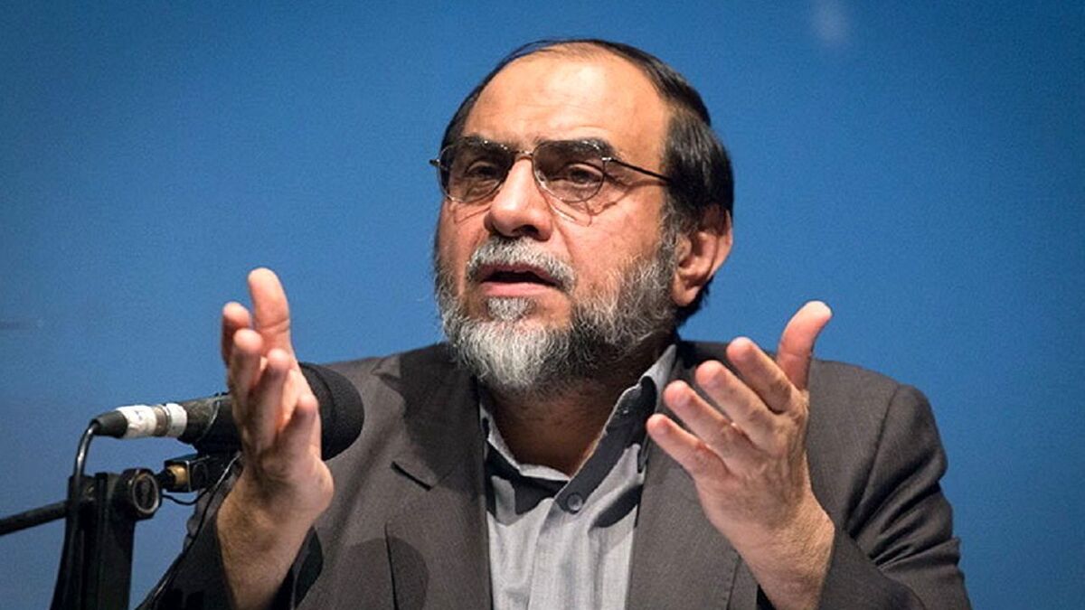 عضو شورای عالی انقلاب فرهنگی با اشاره به اینکه تمام مکاتب دینی و ایدئولوژی مادی قدیم و جدید به منجی معتقد هستند، گفت: همه آن‌ها به جامعه‌ای اشاره دارند که در آینده باید تحقق پیدا کند و یا تحقق پیدا خواهد کرد.