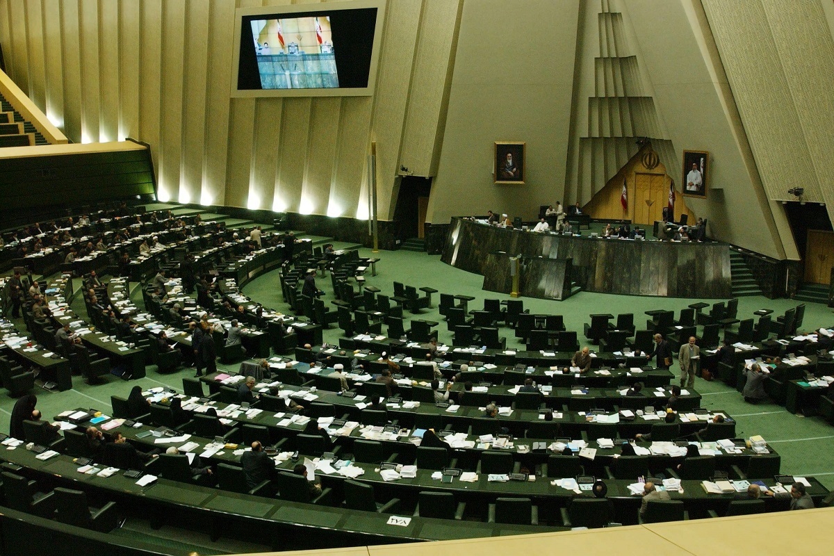 نمایندگان مجلس شورای اسلامی با امضای بیانیه‌ای، از نقش بی‌بدیل سربازان گمنام امام زمان (عج) در خنثی‌‌سازی توطئه‌های دشمنان قدردانی کردند.