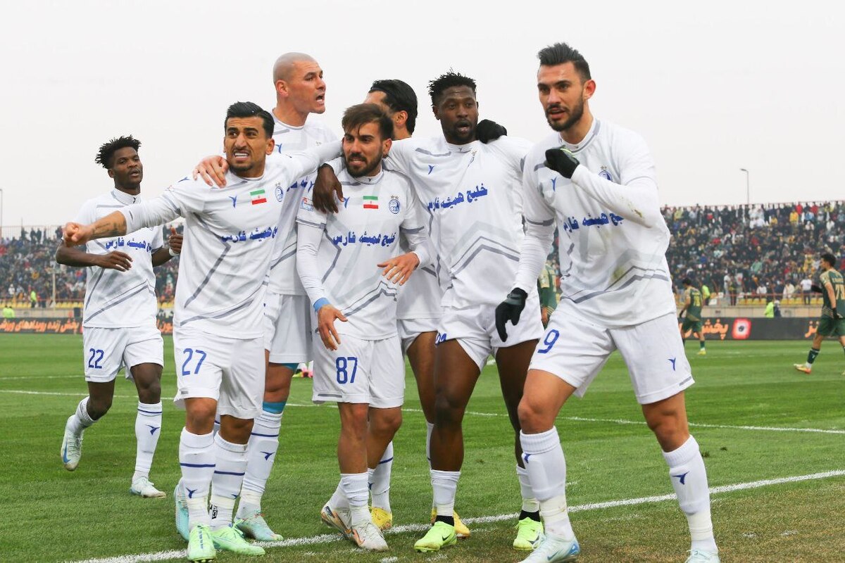آزادی و جوما، مهاجمان اصلی استقلال مقابل الریان