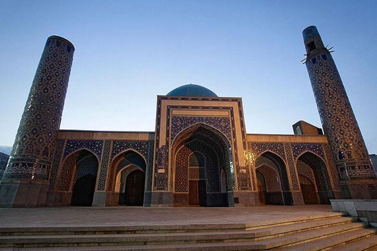 معاون فرهنگی مرکز رسیدگی به امور مساجد با اشاره به اینکه کمبود مسجد نداریم، افزود: مشکل اصلی این است که در ساخت مساجد در شهر‌های جدید و مناطق نوین قالب‌ها به درستی رعایت نمی‌شود.