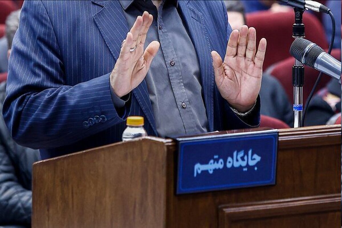 قاضی رسیدگی کننده به پرونده چای دبش خطاب به متهم ردیف اول این پرونده گفت: دادگاه برای چندمین بار به صراحت و شفافیت به متهم ردیف اول ابلاغ و اخطار می‌کند کالا یا ارز تعهدات ارزی خود را وارد کشور کنید، چرا که این امر در تصمیم دادگاه بسیار موثر خواهد بود و موجب خواهد شد دادگاه نهایت رأفت اسلامی و تفسیر قوانین به نفع متهم را اعمال کند.