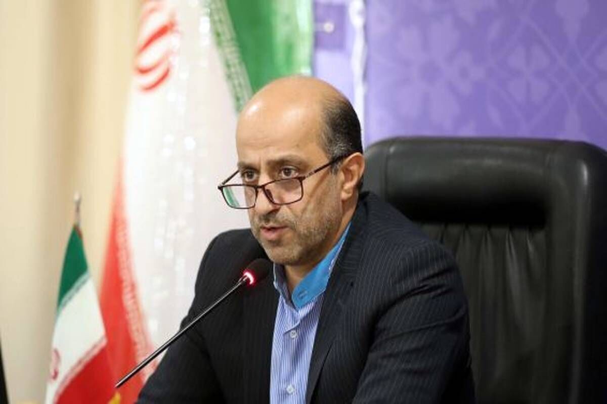 معاون آموزش متوسطه وزارت آموزش و پرورش گفت: مدیران مدارس به عنوان رهبران آموزشی، بازیگران اصلی در تحول نظام آموزش و پرورش هستند و می‌توانند با ایجاد محیطی مثبت و پویا در مدارس، زمینه‌ساز تحول بنیادین در آموزش باشند.