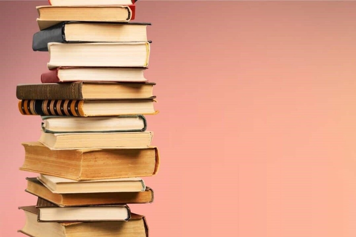 ۵ عنوان کتاب جدید در ۲ کتابفروشی مشهد طی روز‌های پنجشنبه و جمعه معرفی و بررسی می‌شوند.