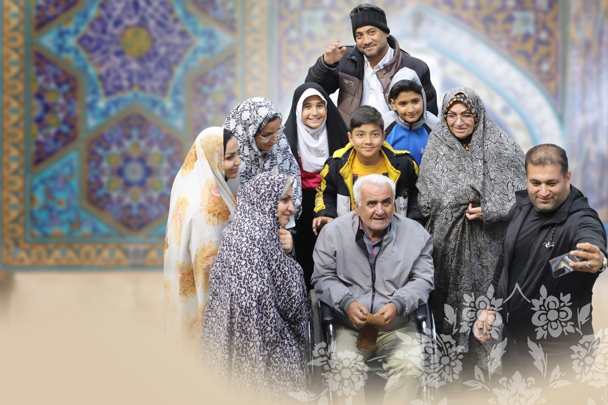 اهمیت احترام به پدر و مادر و نیکی‌کردن به آن‌ها به اندازه‌ای است که قرآن کریم در ۹ جا از آن سخن گفته است.