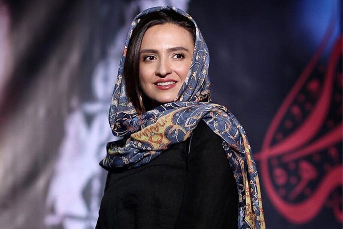 مراسم رونمایی از کتاب جدید گلاره عباسی برگزار شد.