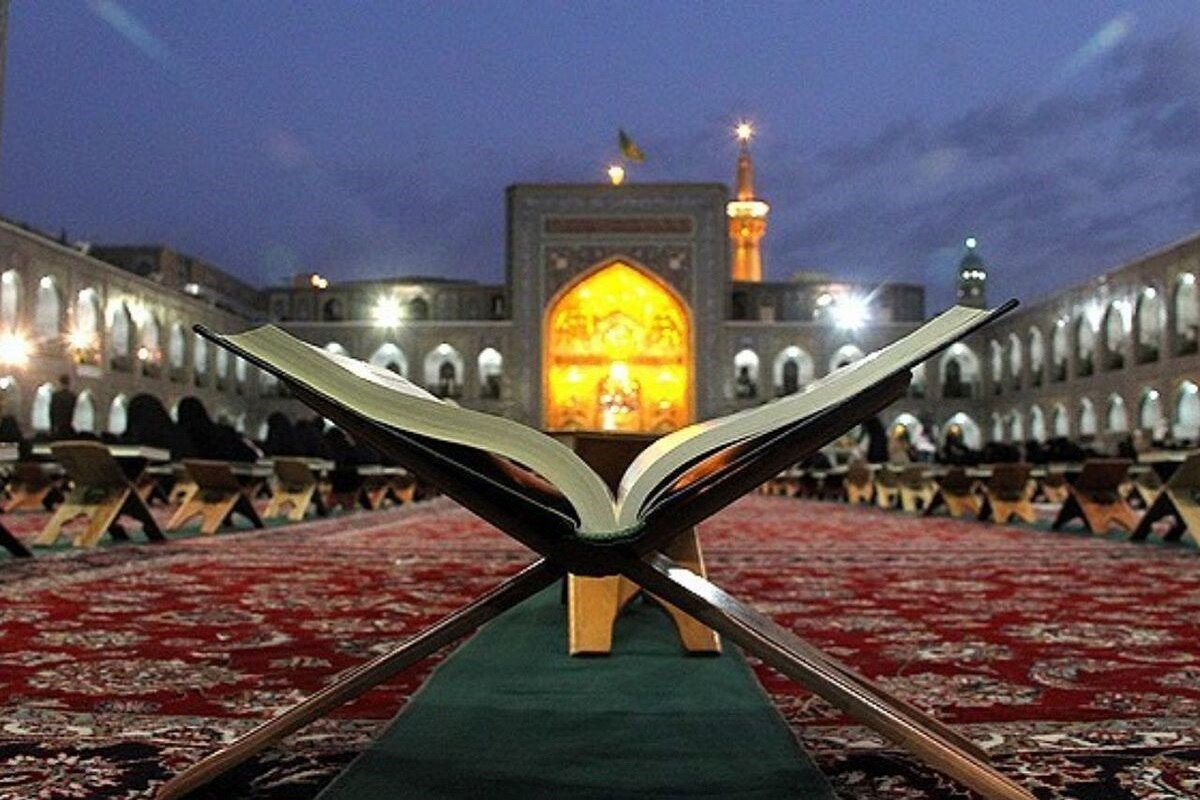 هم‌زمان با ماه مبارک رمضان، ویژه‌برنامه‌های قرآنی متعددی برای کودکان و نوجوانان، در حرم مطهر رضوی تدارک دیده شده است.