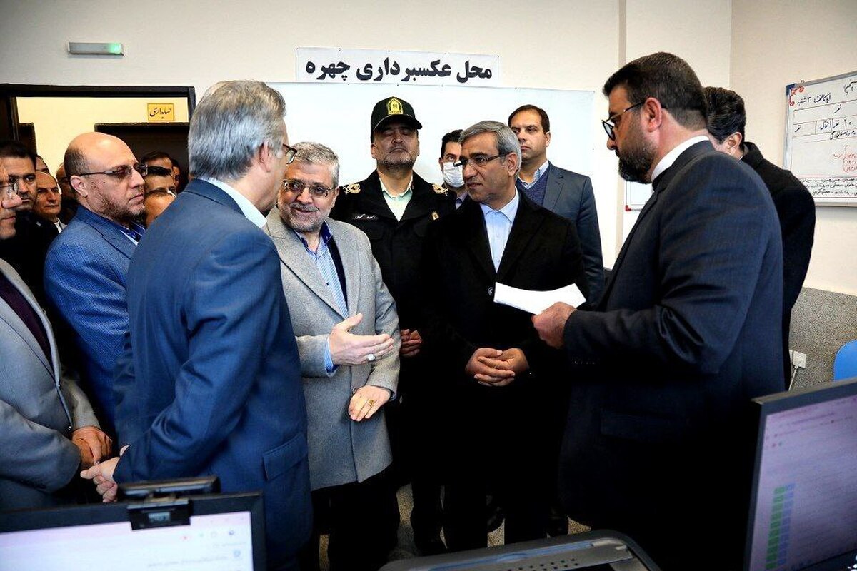 استاندار خراسان رضوی گفت: جدا از اینکه سطح شهر باید از وجود افراد معتاد متجاهر پاک باشد، باید آن‌ها را به زندگی عادی برگردانیم.