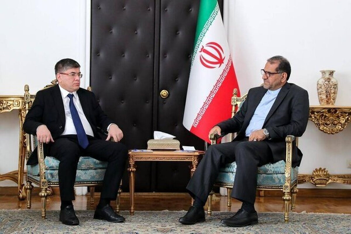 در دیدار سفیر ازبکستان در تهران با معاون بین‌الملل و همکاری‌های منطقه‌ای معاون اول رئیس‌جمهور، بر اشتراکات تاریخی، فرهنگی و ظرفیت‌های موجود برای توسعه روابط دو کشور تاکید شد و افزایش حجم مبادلات تجاری و برگزاری اجلاس کمیسیون مشترک اقتصادی مورد بررسی قرار گرفت.