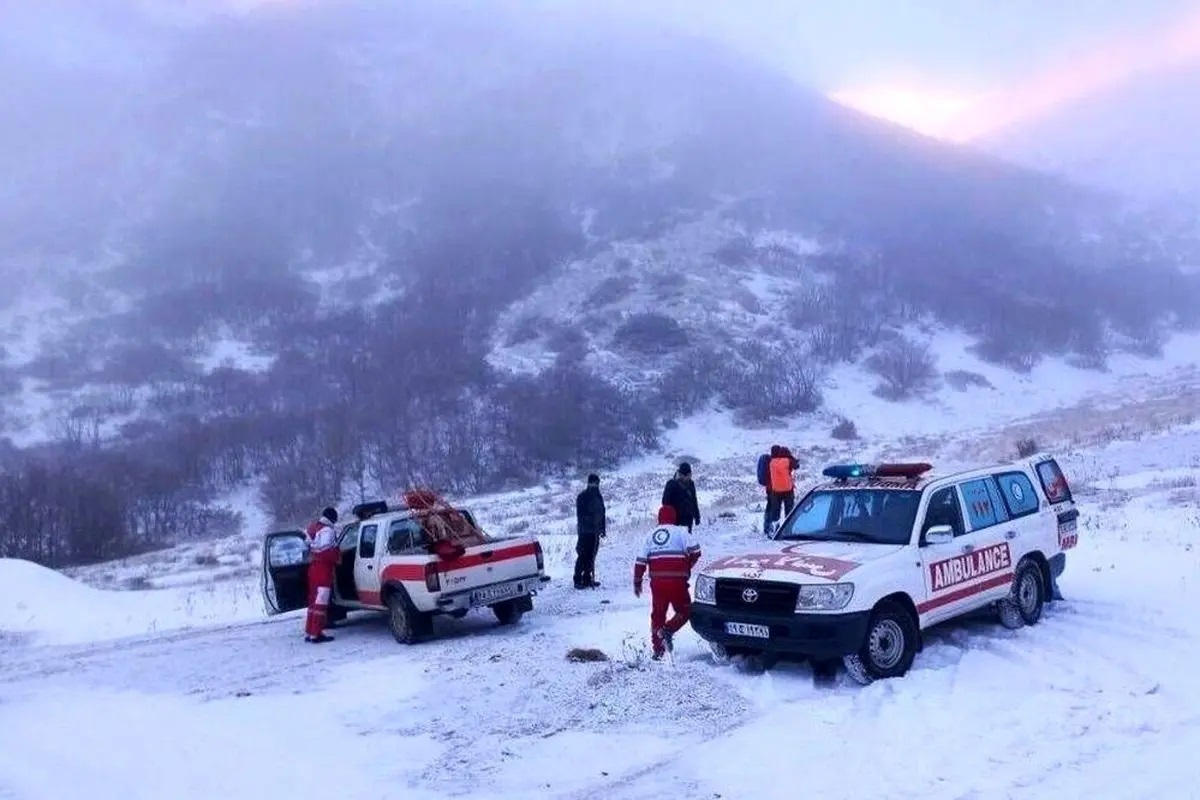 برادر یکی از کوهنوردان جان‌باخته در بانه گفت: آن روز سه بار بهمن آمد و خواهرم پس از وقوع بهمن اول جان‌ باخت.