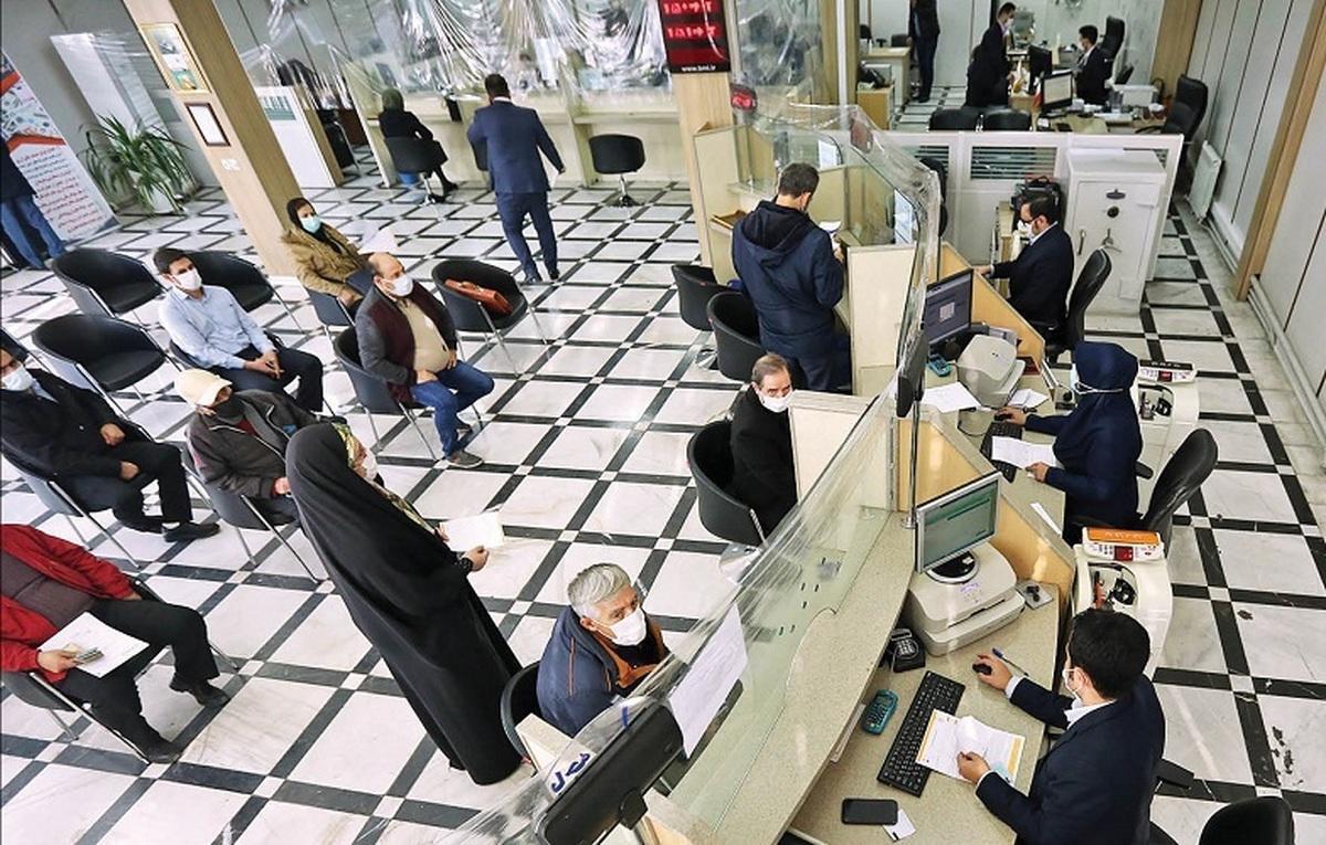 براساس آمارها، مجموع سپرده‌های ریالی و ارزی شبکه بانکی کشور تا پایان بهمن ماه امسال و به تفکیک استان‌ها به ۱۲ هزار و ۵۷۲ همت رسیده که ۵۸.۳ درصد این سپرده‌ها به تنهایی مربوط به استان تهران است و پس از آن، استان‌های اصفهان، خراسان رضوی و فارس قرار دارند.