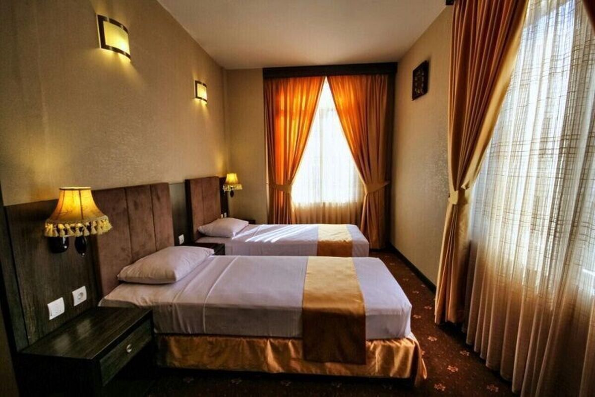 معاون گردشگری اداره کل میراث فرهنگی، گردشگری و صنایع دستی خراسان رضوی گفت: طرح تشدید بازدید‌های نظارتی از تأسیسات گردشگری استان به مناسبت تعطیلات نوروزی آغاز شده است.