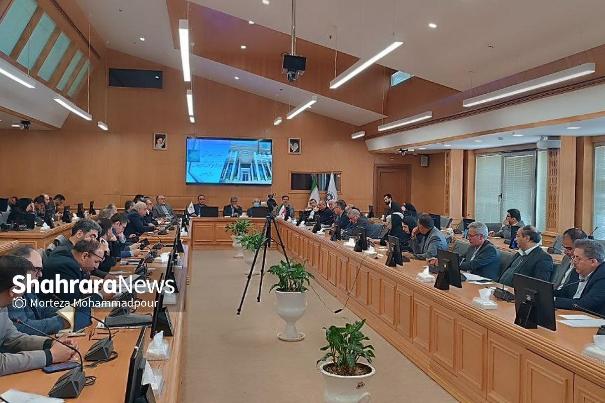 یکصدوبیست‌وهفتمین جلسه شورای گفت‌وگوی دولت و بخش خصوصی با تک‌دستورکار «پیشنهاد طرح جدید تأمین انرژی چاه‌های کشاورزی» صبح امروز با حضور استاندار خراسان رضوی و جمعی از مسئولان دستگاه‌های اجرایی، نمایندگان سازمان‌های دولتی و مدیران بخش خصوصی برگزار شد.
