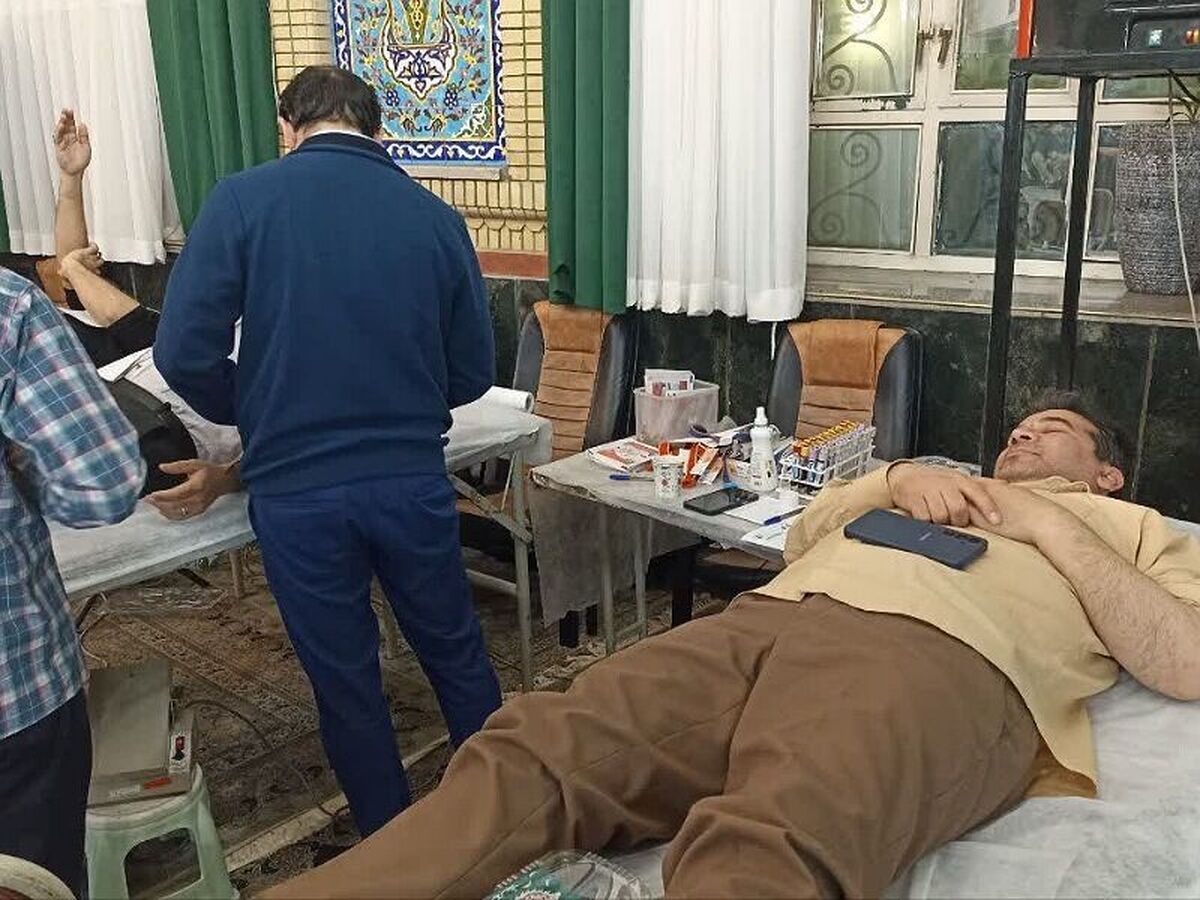 همزمان با ولادت امام حسن مجتبی (ع) نخستین پایگاه نذرخون مساجد استان خراسان رضوی در مسجد چهارده معصوم منطقه قاسم آباد مشهد افتتاح شد.