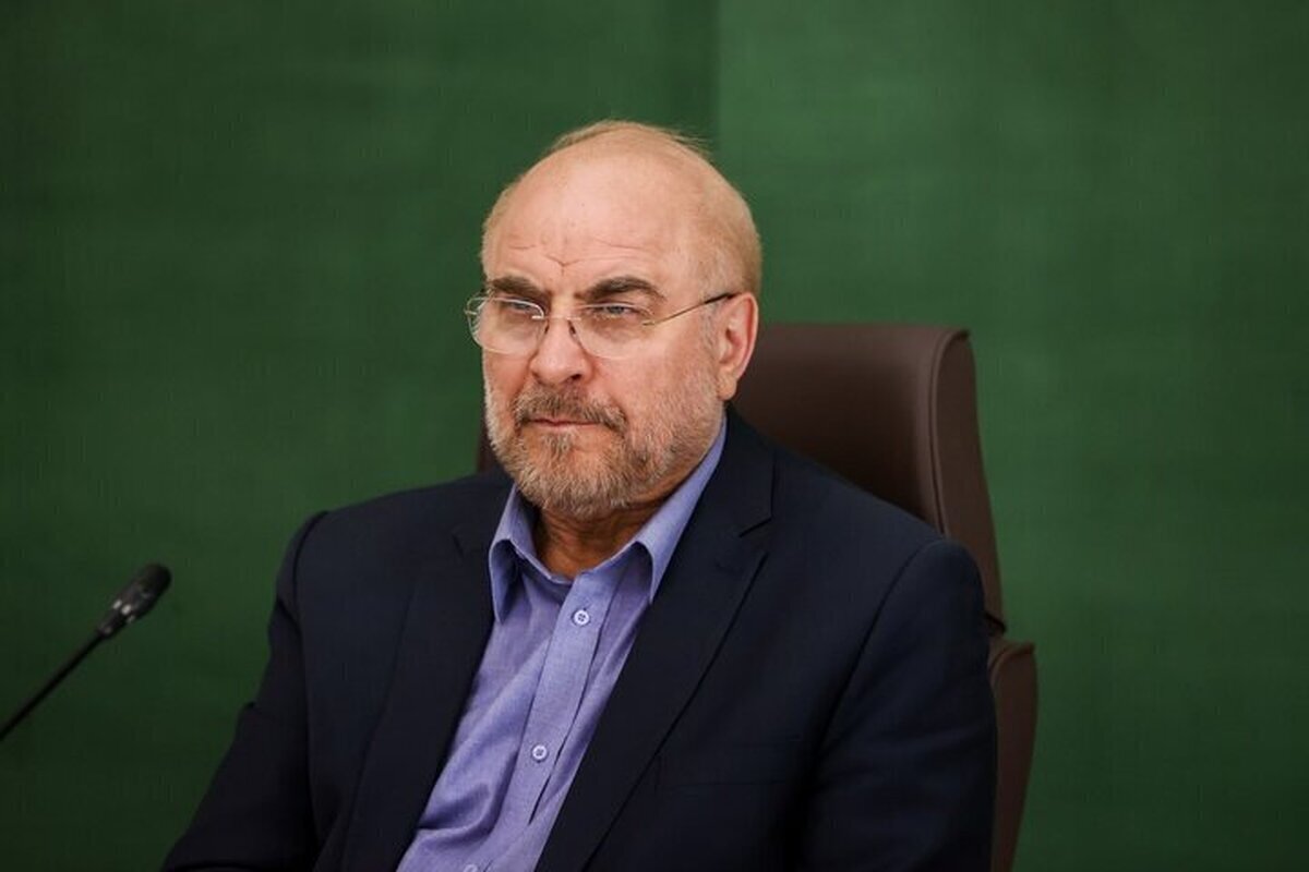 رئیس مجلس شورای اسلامی گفت: یکی از کار‌های موفقی که در مجلس یازدهم شکل گرفت، در حوزه کالابرگ الکترونیک بود.