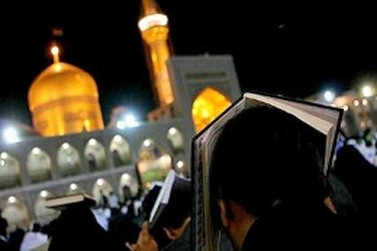 بخش شبه‌قاره مدیریت زائرین غیرایرانی آستان قدس رضوی، در ایام مبارک ماه رمضان، ویژه‌برنامه «شب‌های قدر زائرین اردوزبان» را برگزار می‌کند.