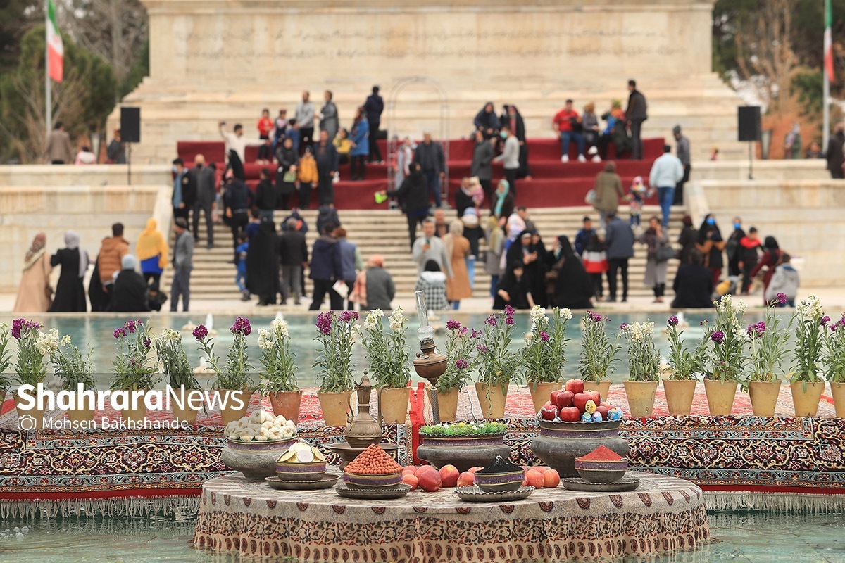 همزمان با تحویل سال، نوروز ۱۴۰۴ در ایران آغاز شد.