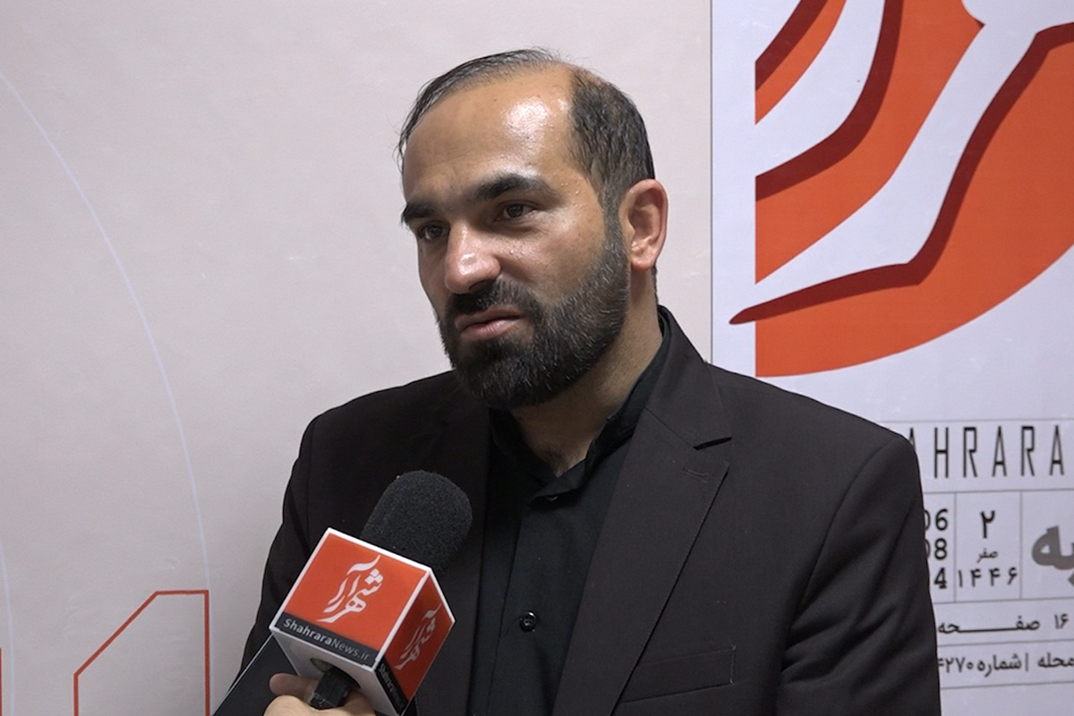 رئیس شورای اسلامی شهر مشهد گفت: همه ارکان کشور باید در مسیر تحقق شعار سال گام بردارند، موضوع سرمایه‌گذاری را تسهیل و سرمایه‌گذاران را ترغیب کنند تا منابع مالی خود را در خدمت تولید قرار دهند.