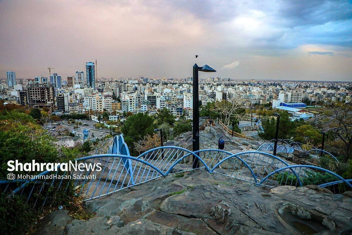 کارشناس اداره هواشناسی خراسان رضوی گفت: از بعدازظهر دوشنبه، هوای سرد وارد استان خواهد شد و سه‌شنبه، شاهد کاهش محسوس دما خواهیم بود.