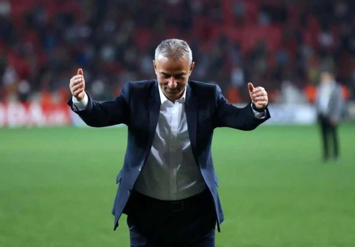 سرمربی ترک‌تبار پرسپولیس به بازیکنان جوان این تیم بی‌توجه بوده است.