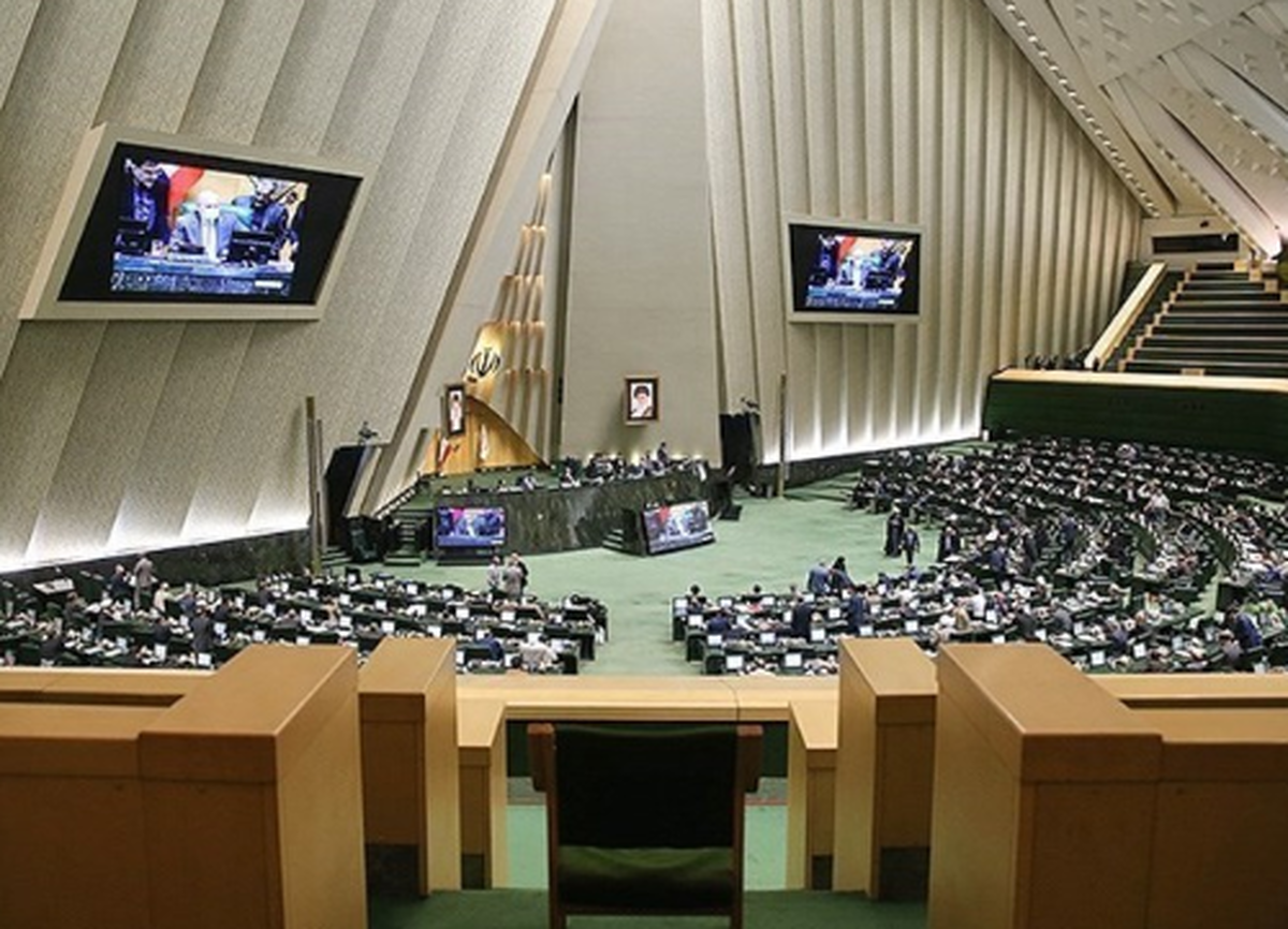 نمایندگان مجلس با تمدید ۱۰ماهه دوره ششم شورا‌ها موافقت کردند.