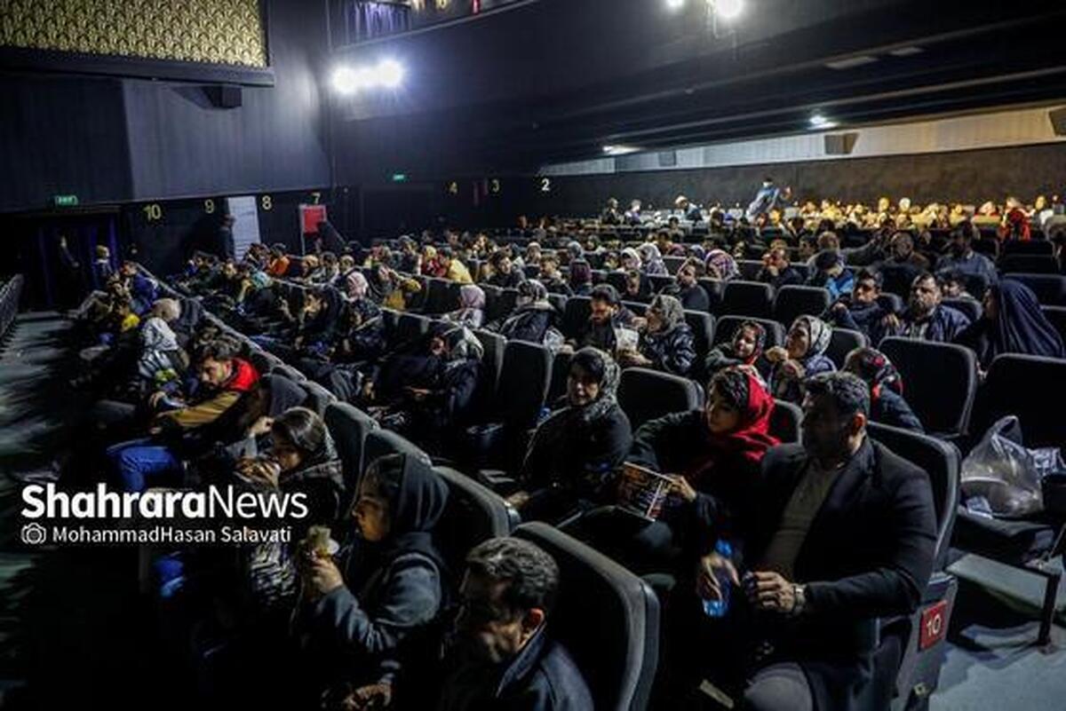 با آغاز نمایش فیلم‌های نوروزی در سینماها، اکران سال ۱۴۰۳ با ۱۹۰۰ میلیارد تومان فروش، حدود ۳۴ میلیون نفر مخاطب و یکه‌تازی مطلق فیلم‌های کمدی به پایان رسید.