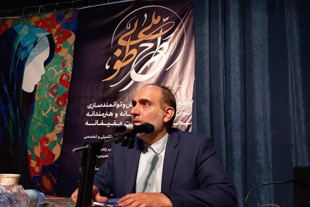 نشستی با موضوع طرح ملی طوبی، ظهر امروز چهارشنبه (۱۲ اردیبهشت) در مجتمع فرهنگی امام رضا (ع) با حضور دبیر شورای فرهنگ عمومی کشور برگزار شد.