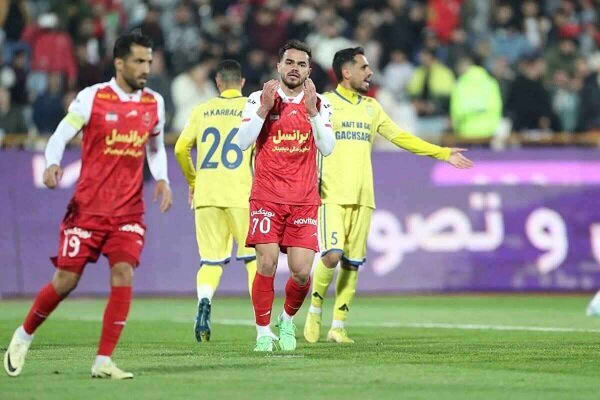 باشگاه پرسپولیس فصل آینده باید بازیکن خارجی کمتری جذب کند.